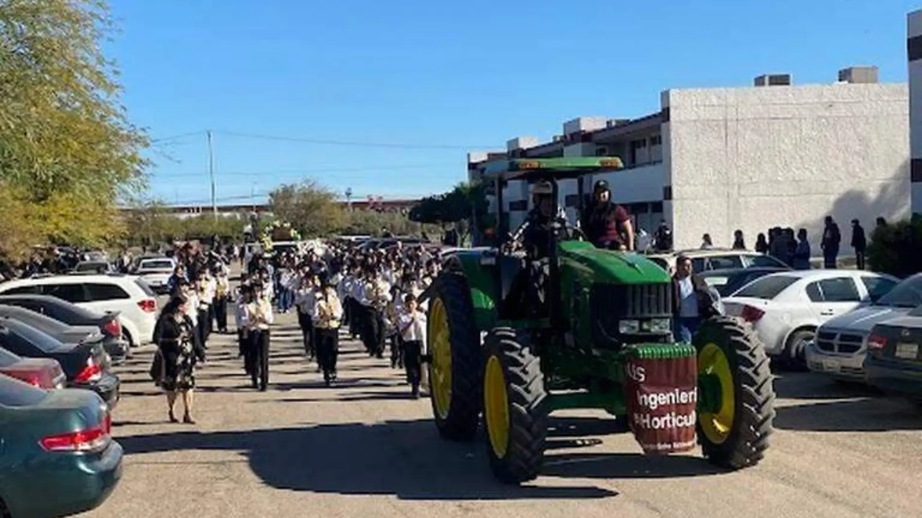 Con un desfile dieron inicio los eventos conmemorativos al 22 de febrero, Día Nacional de Agrónomo